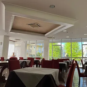 Hotel Fellini