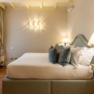 ara-di-marte-suites.it-romehotels.com/